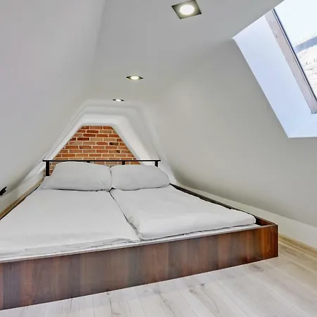 Hello Loft Swietego Ducha For Up To 10 Guests